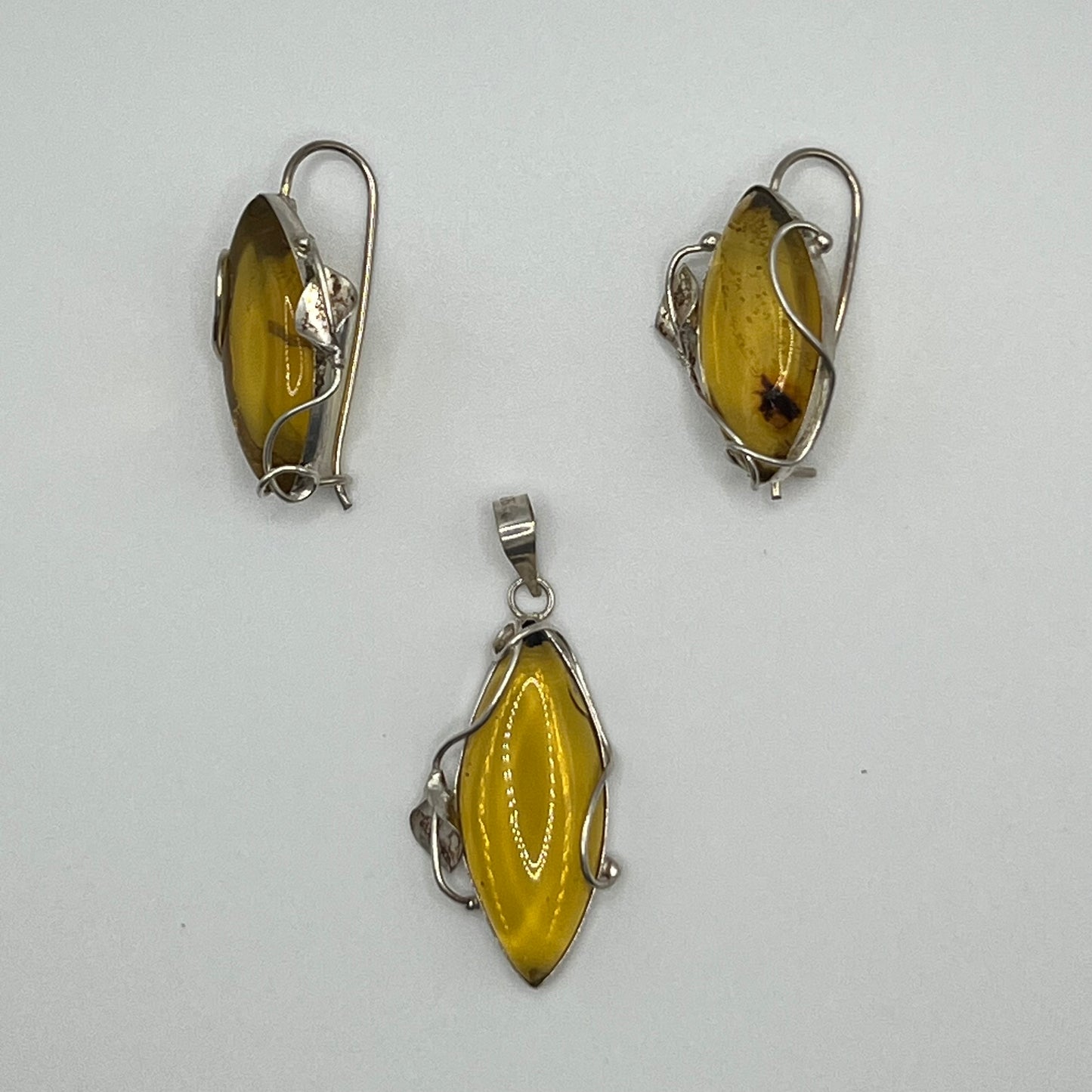 Pendentif & Boucles d’Oreilles Ambre