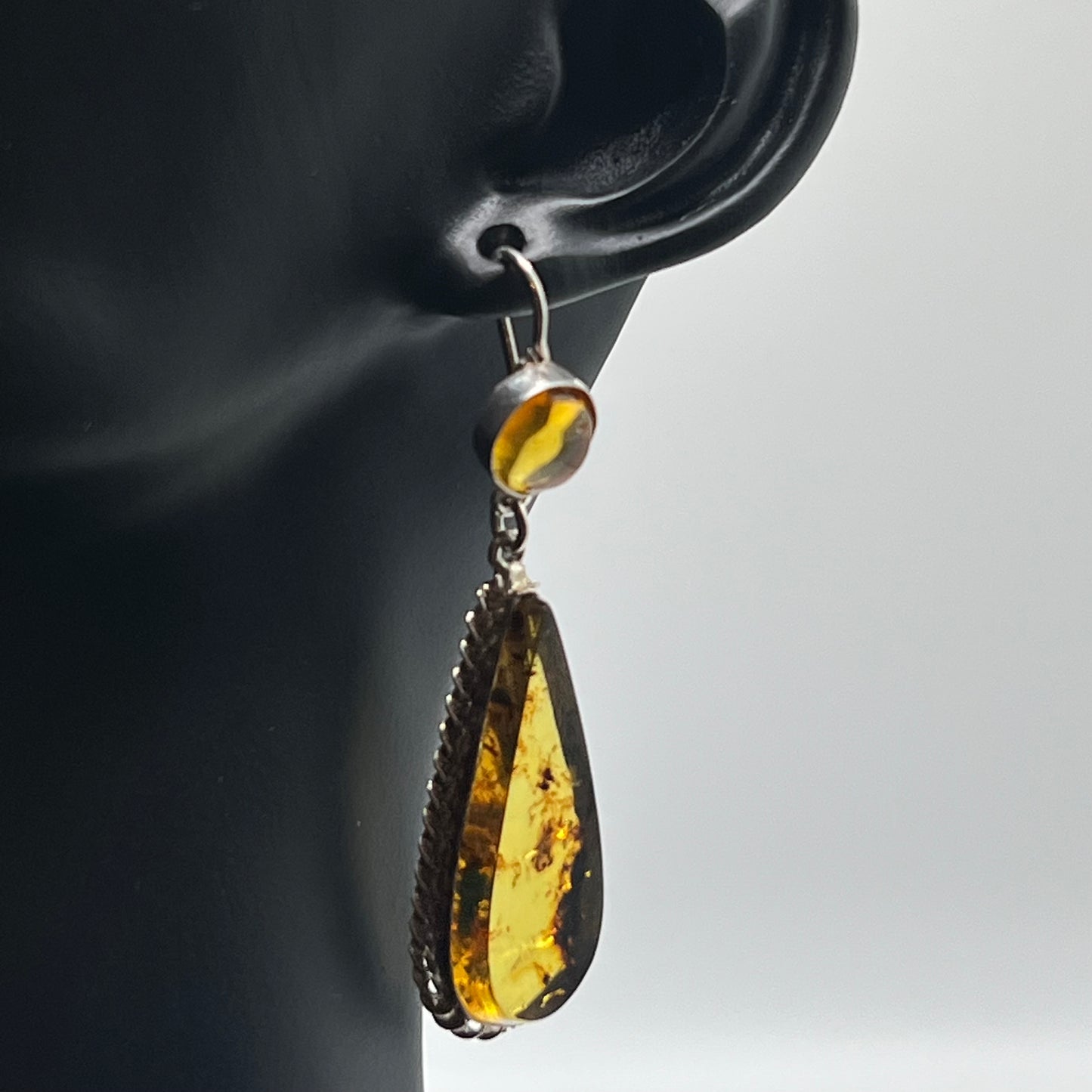 Boucles d’Oreilles Ambre