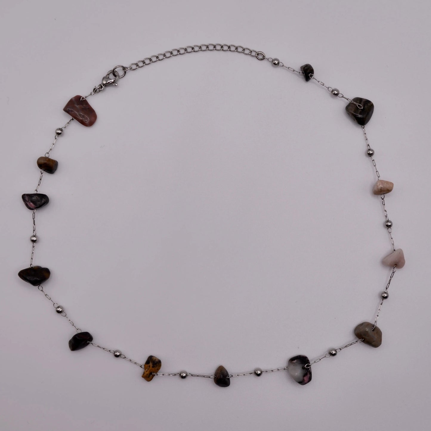 Collier-pierres-naturelles