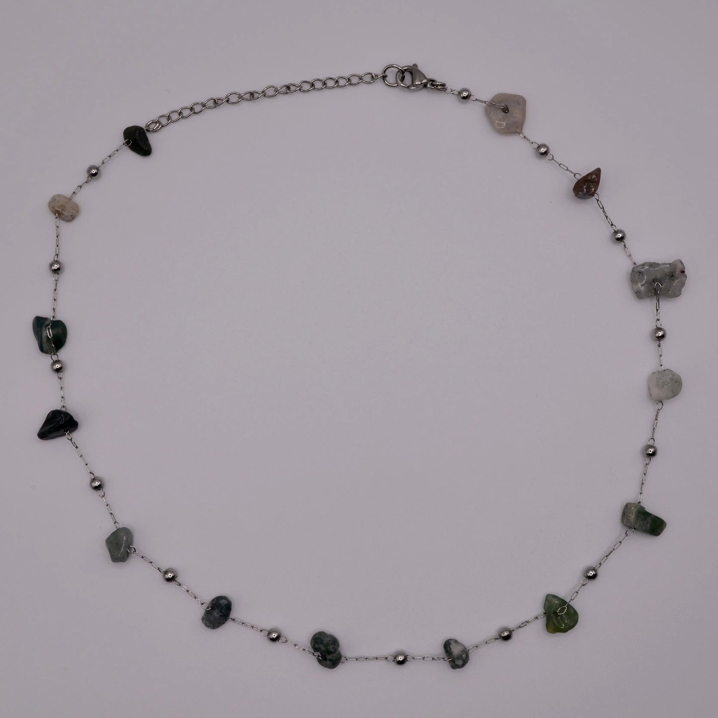 Collier-pierres-naturelles