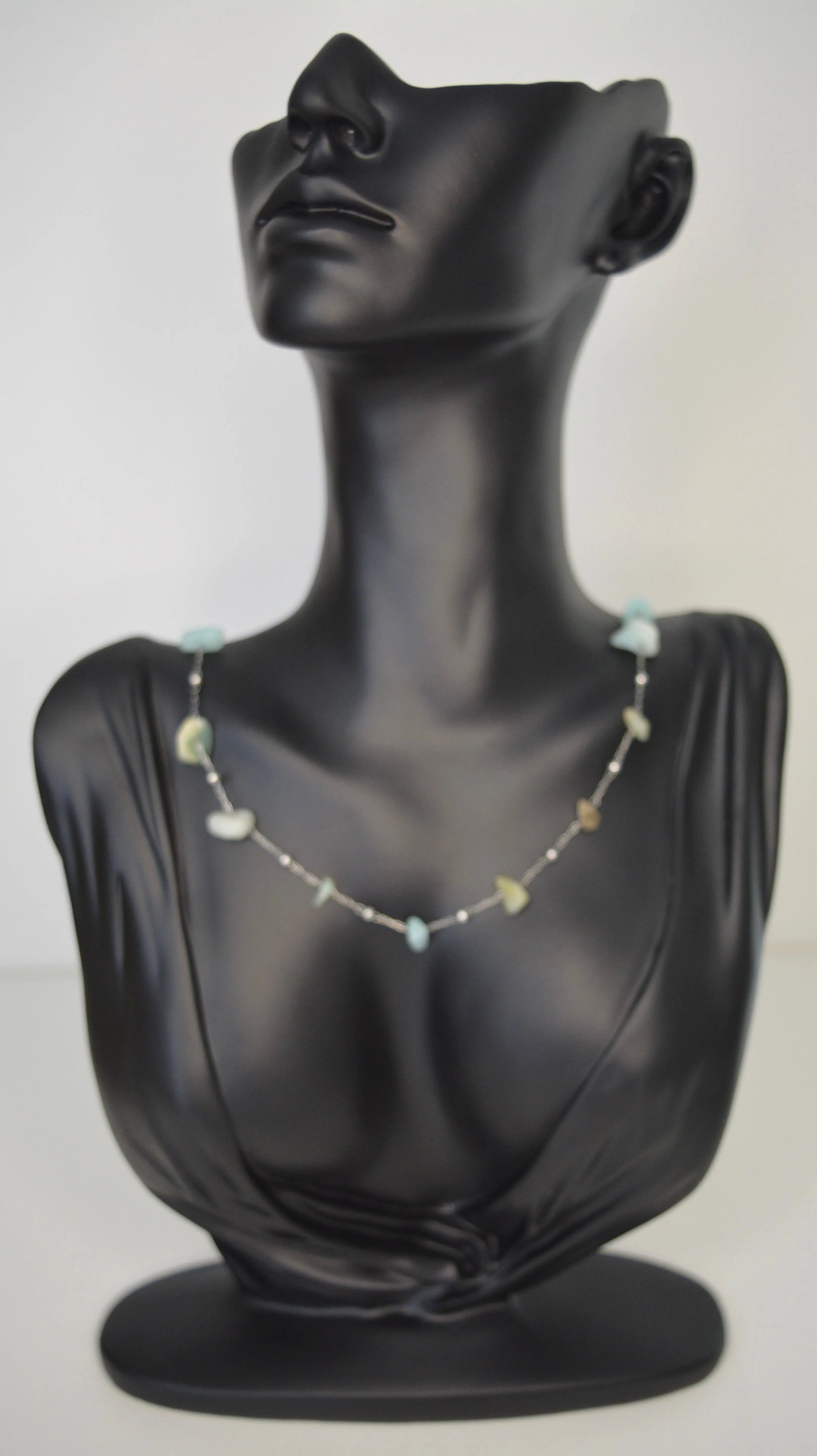 Collier-pierres-naturelles