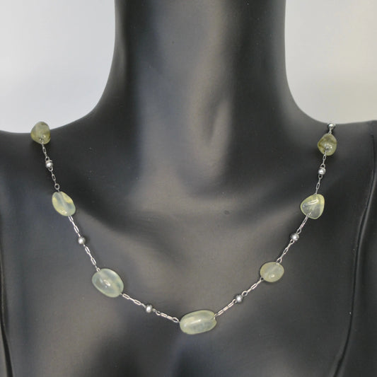 Collier-pierres-naturelles