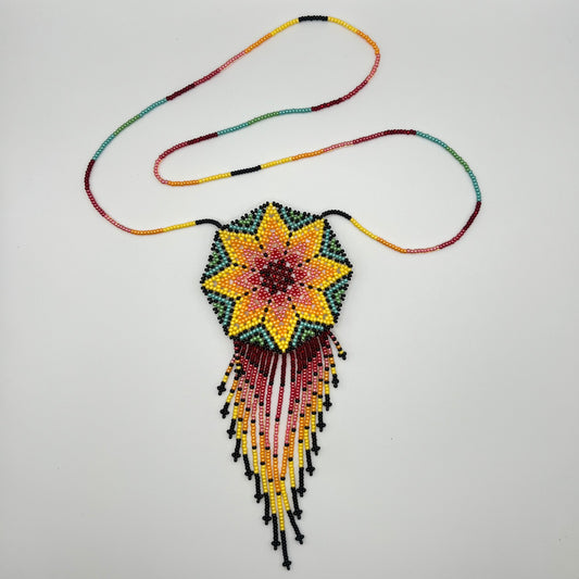 Collier Huichol